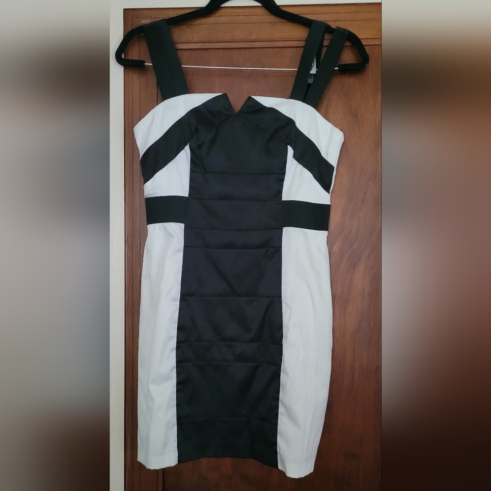 Black and white fitted Bandage Style dress #13